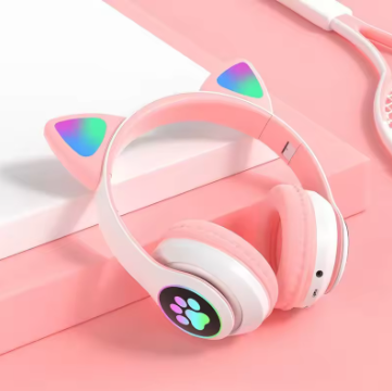 Cat Ear Gaming Headset — RGB Glow Light Stereo Bass - 3