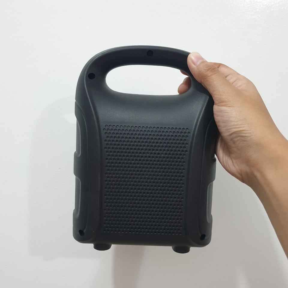 GREATNICE GTS-1386 Bluetooth, USB, TF Card & FM Radio Supported 4 Inch Driver Lighting Effects Speaker - 2
