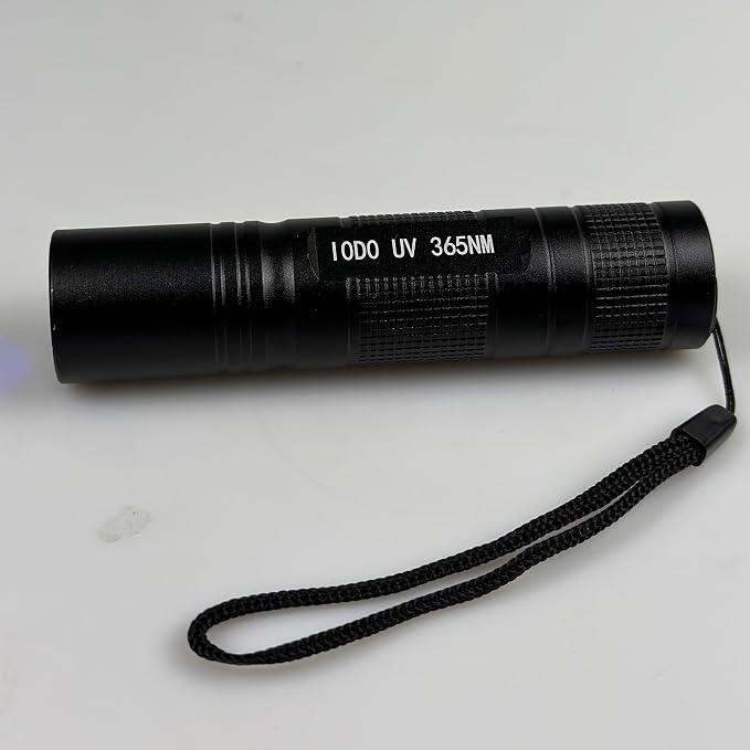 365nm UV Flashlight Rechargeable – 20W High Power - 4