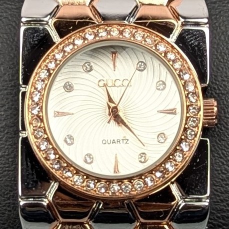 Elegant Multti Ladies Quartz Watch with Crystal Bezel – Premium Bracelet Design (White Dial) - 3