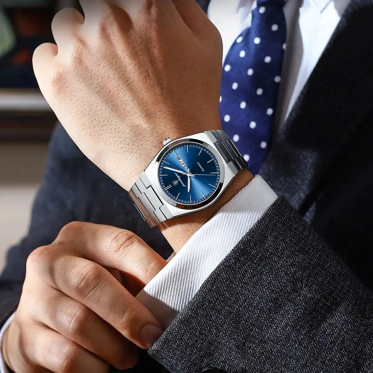 POEDAGAR 930 Men's New Luxury Luminous Date Week Stainless Steel Quartz Watch For Men - 4