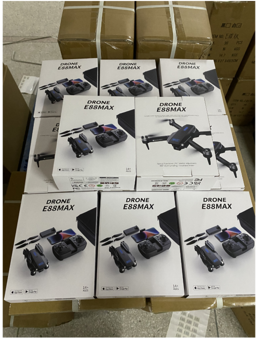E88 MAX Foldable Drone with Camera - 4